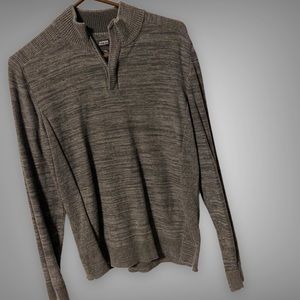 Men’s Alfani Grey Sweater